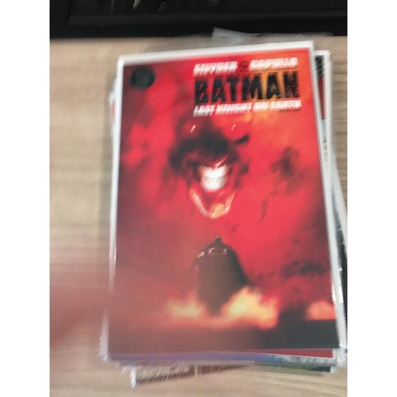 Batman Comic Book Lot of 10 - Picture 4 of 10